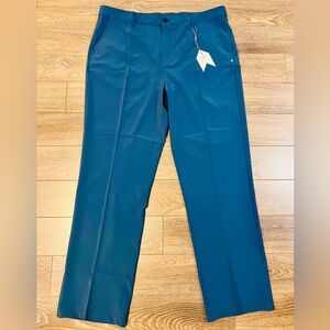 1764 Men’s Lightweight Golf Pant